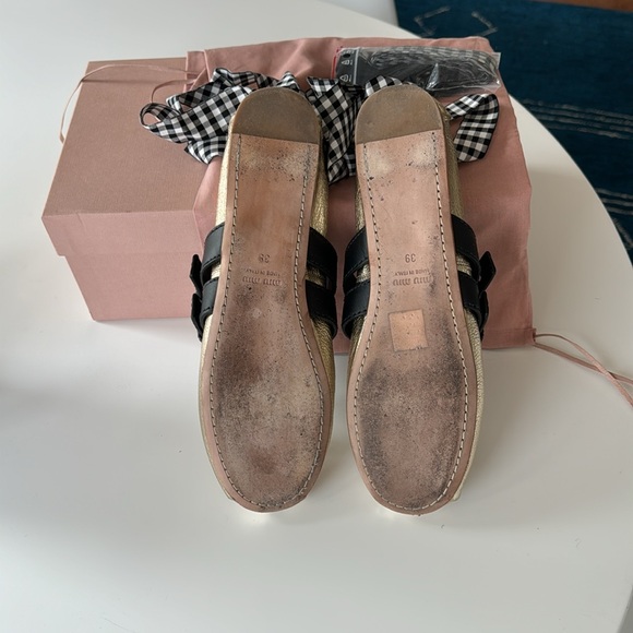 RARE Miu Miu ballet flat. Worn just a handful of times, still in box. - Picture 3 of 11